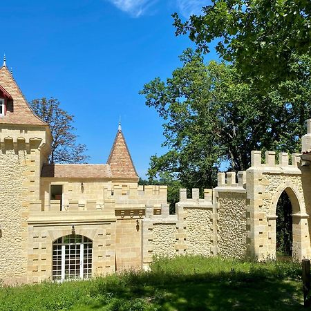 La Reserve Du Chateau De Roques Puisseguin Exterior photo